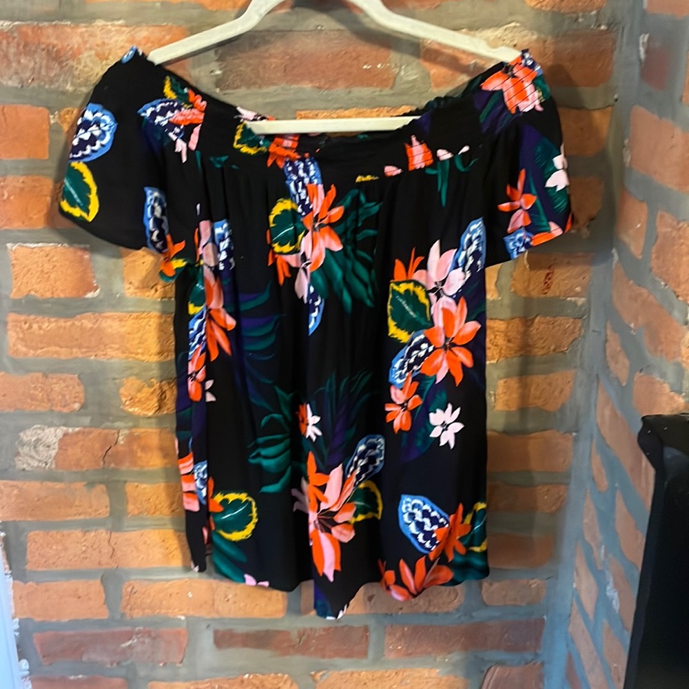 Off the Shoulder Smocked Floral Top